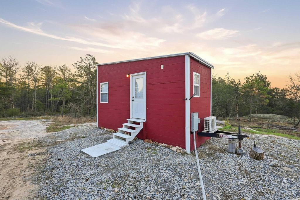 499 Quail Drive, Calico Rock, AR 72519