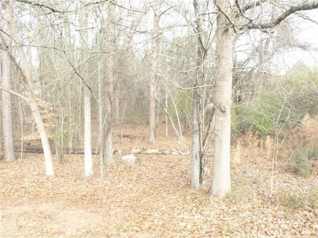Lot 17 Chickasaw Drive, Westminster, SC 29693