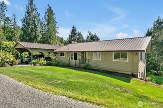 3107 W Snoqualmie River Road NE, Carnation, WA 98014