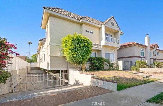 1713 Vine Street B, Alhambra, CA 91801