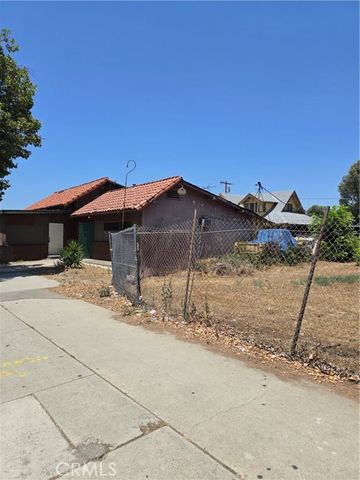 855 W Holt Avenue, Pomona, CA 91768