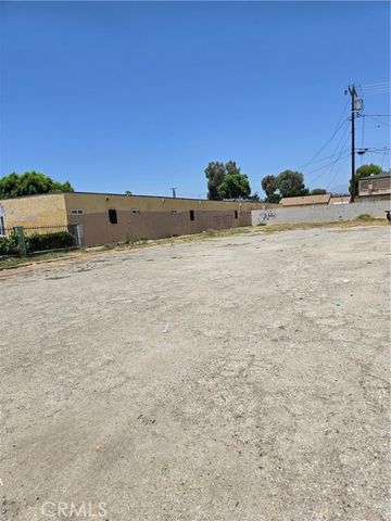 855 W Holt Avenue, Pomona, CA 91768