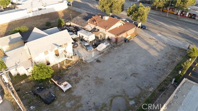 855 W Holt Avenue, Pomona, CA 91768