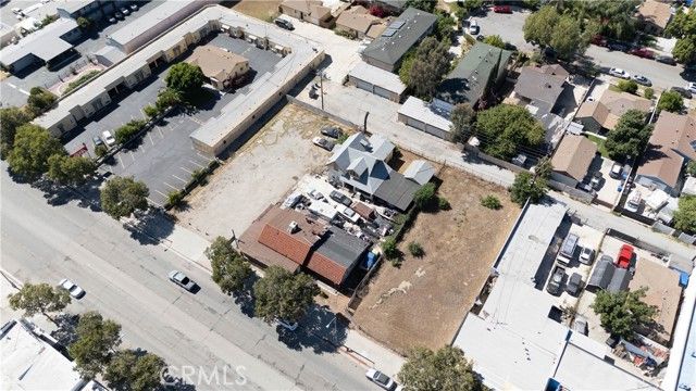 855 W Holt Avenue, Pomona, CA 91768