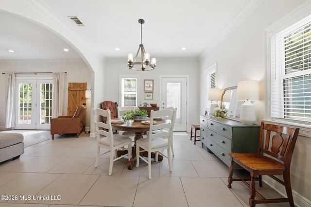 1612 S 11th Street, Ocean Springs, MS 39564