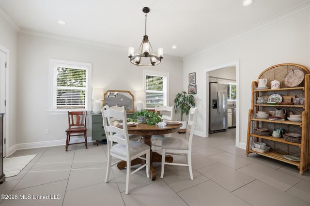 1612 S 11th Street, Ocean Springs, MS 39564