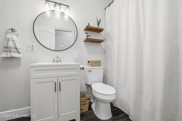 1612 S 11th Street, Ocean Springs, MS 39564