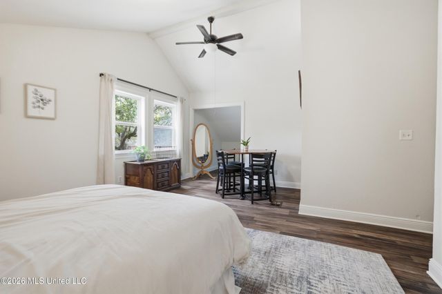 1612 S 11th Street, Ocean Springs, MS 39564