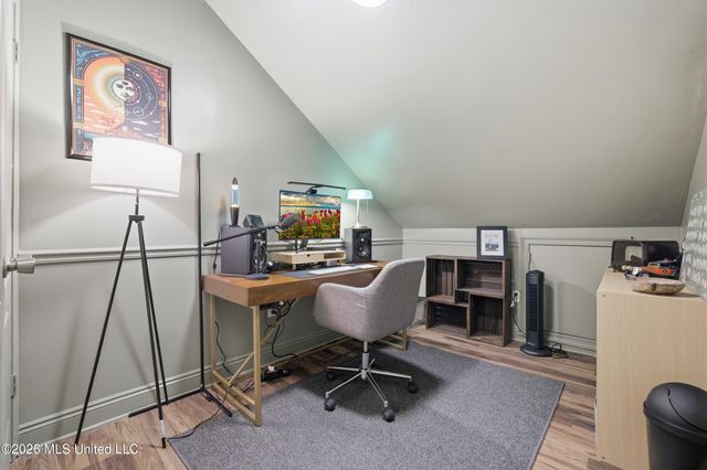 1612 S 11th Street, Ocean Springs, MS 39564