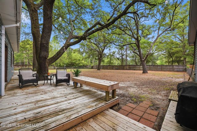 1612 S 11th Street, Ocean Springs, MS 39564