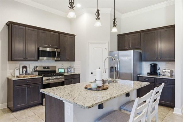 750 Lionel Lane, Lake Charles, LA 70605