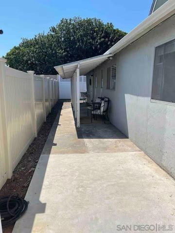 4367 Berwick, San Diego, CA 92117