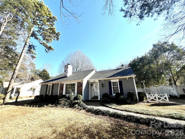 2408 Turnberry Lane, Charlotte, NC 28210