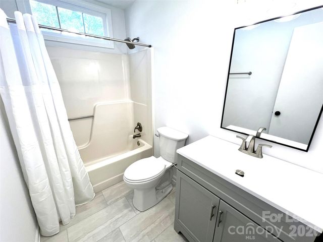 2408 Turnberry Lane, Charlotte, NC 28210