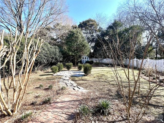 2408 Turnberry Lane, Charlotte, NC 28210