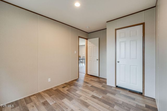 2537 Sullivan Gardens Parkway, Kingsport, TN 37660