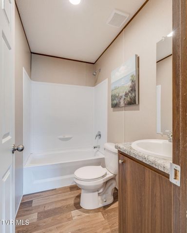 2537 Sullivan Gardens Parkway, Kingsport, TN 37660