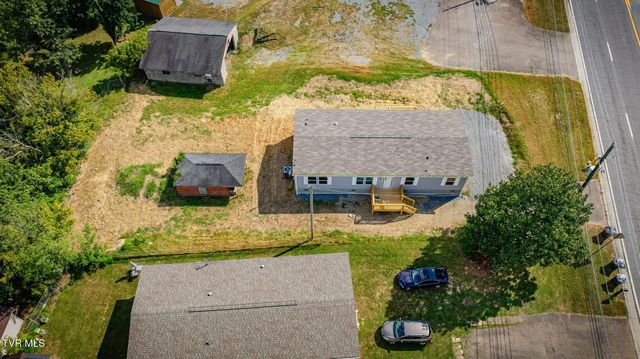 2537 Sullivan Gardens Parkway, Kingsport, TN 37660