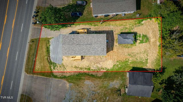 2537 Sullivan Gardens Parkway, Kingsport, TN 37660
