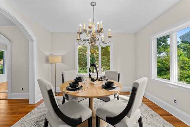 17 Preston Beach Rd, Marblehead, MA 01945