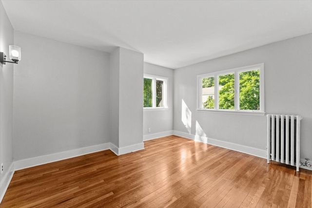 17 Preston Beach Rd, Marblehead, MA 01945