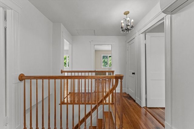 17 Preston Beach Rd, Marblehead, MA 01945