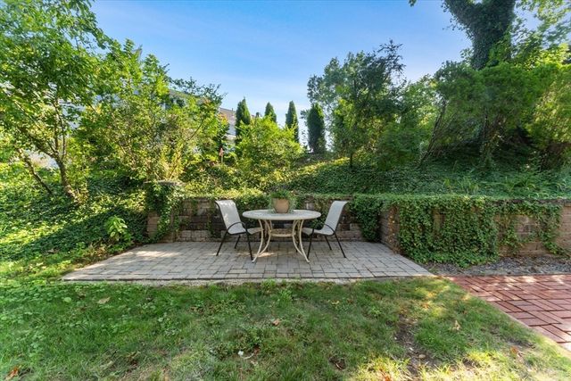 17 Preston Beach Rd, Marblehead, MA 01945