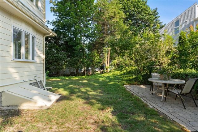 17 Preston Beach Rd, Marblehead, MA 01945