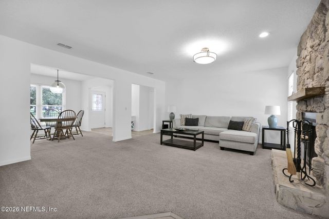 9872 LAZY HOLLOW Lane, Jacksonville, FL 32257