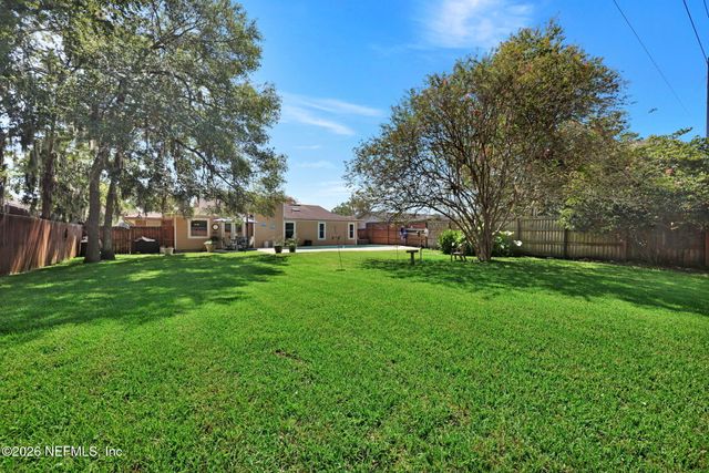 9872 LAZY HOLLOW Lane, Jacksonville, FL 32257