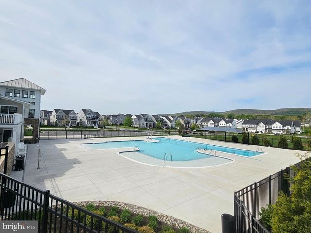 1694 DOUBLE BANK RD, Frederick, MD 21702