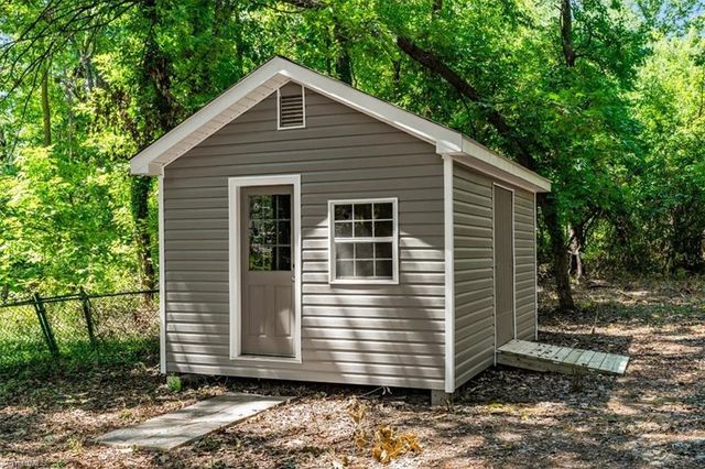 8802 Cedar Spring Drive, Colfax, NC 27235