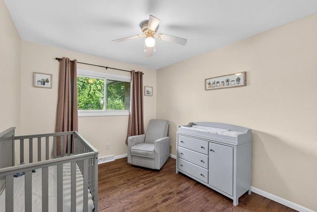 W128N8518 Revere ROAD, Menomonee Falls, WI 53051