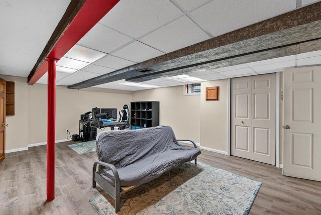 W128N8518 Revere ROAD, Menomonee Falls, WI 53051
