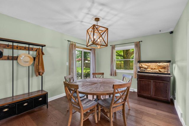 W128N8518 Revere ROAD, Menomonee Falls, WI 53051