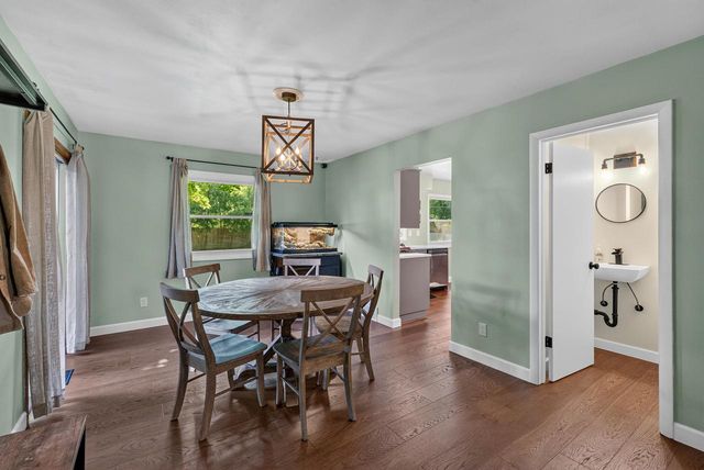 W128N8518 Revere ROAD, Menomonee Falls, WI 53051