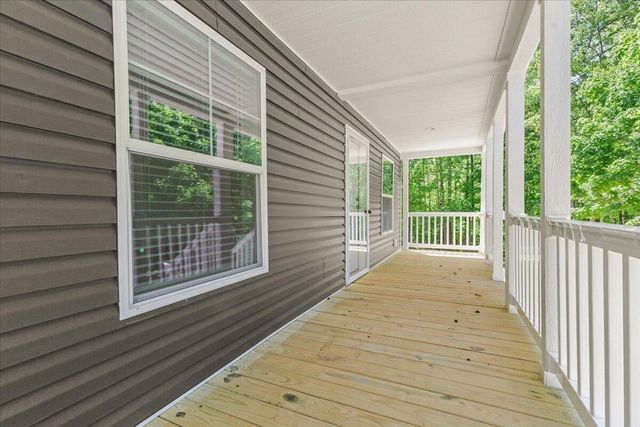 106 Ridgemont CT, Thaxton, VA 24174