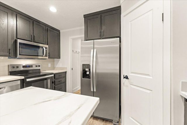 106 Ridgemont CT, Thaxton, VA 24174