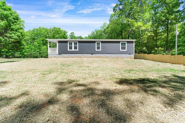 106 Ridgemont CT, Thaxton, VA 24174