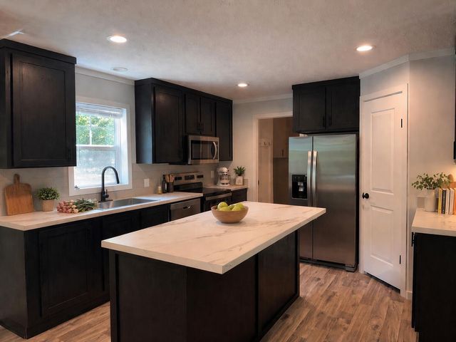 106 Ridgemont CT, Thaxton, VA 24174