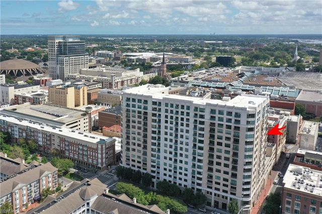 123 College Pl Unit 912, Norfolk, VA 23510