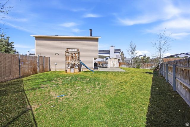 6831 S FOX RIDGE WAY, West Jordan, UT 84081