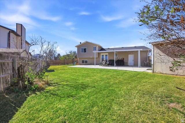 6831 S FOX RIDGE WAY, West Jordan, UT 84081