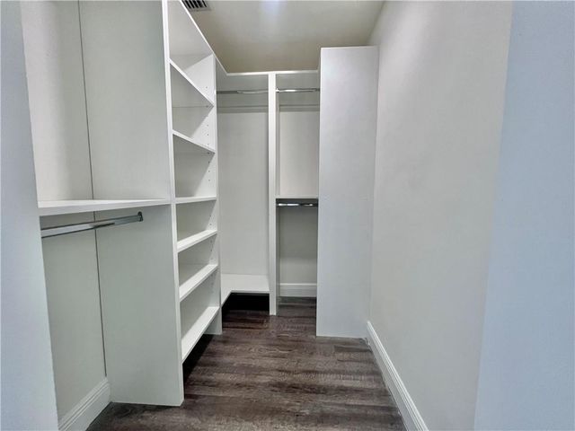 110 SW 12 Street 907, Miami, FL 33130