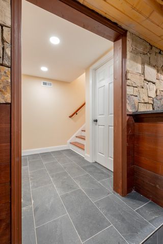 25 Ridgerock Drive, Signal Mountain, TN 37377