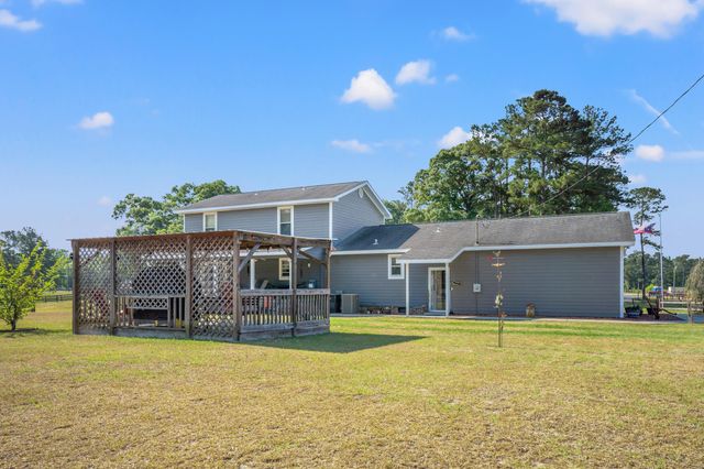3747 Bakers Chapel Rd., Aynor, SC 29511