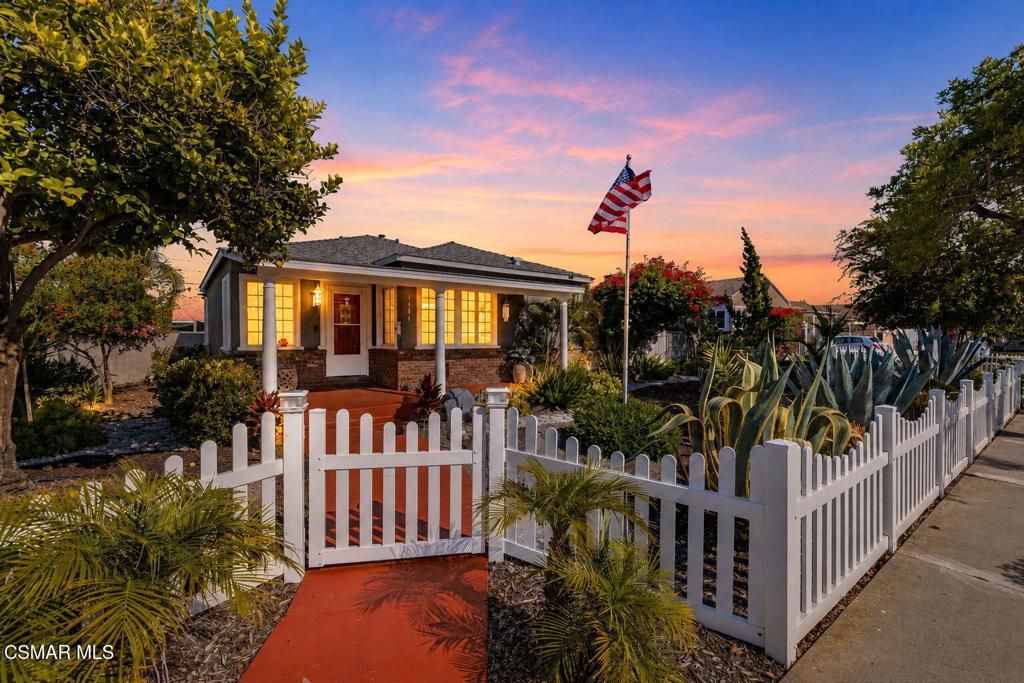 Image 29 of property listing at 1484 N Rose Street, Burbank, CA 91505