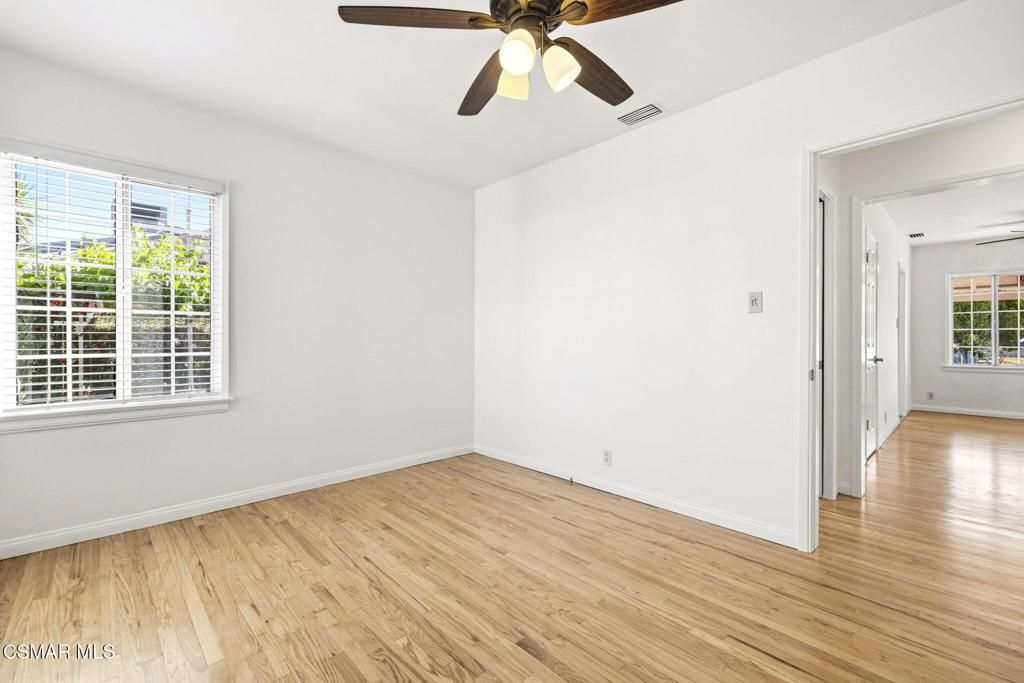 Image 41 of property listing at 1484 N Rose Street, Burbank, CA 91505