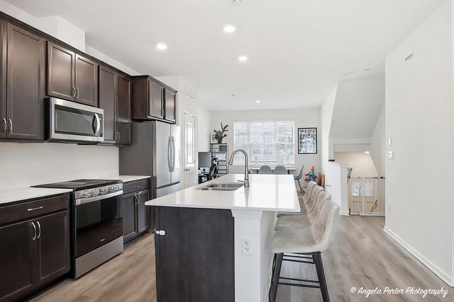 2117 Yellowstone Boulevard, Mundelein, IL 60060