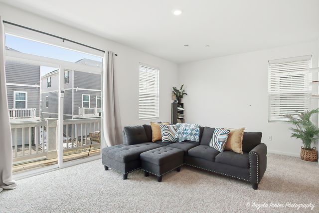 2117 Yellowstone Boulevard, Mundelein, IL 60060